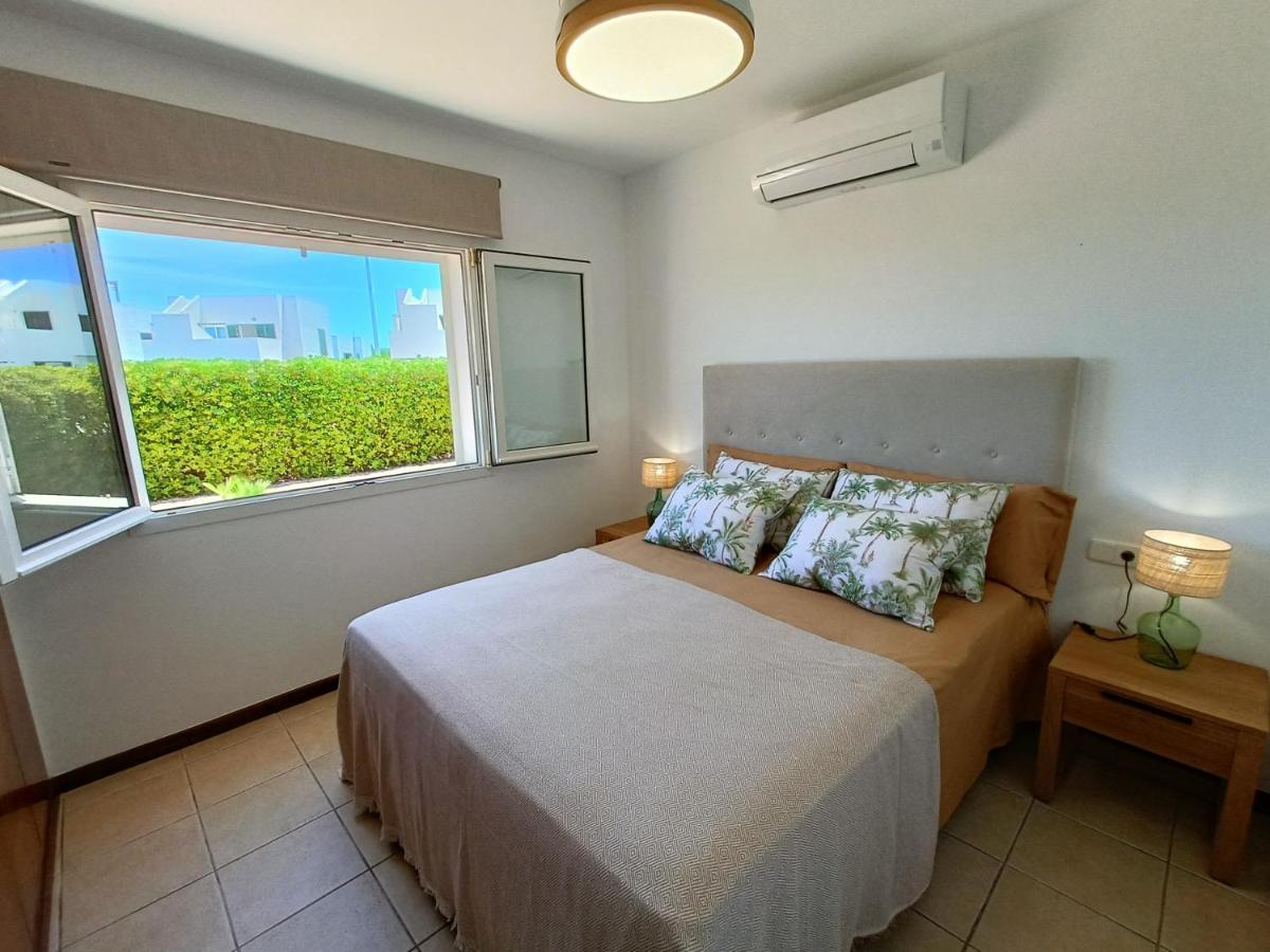 Villa Vega Relax En El Paraiso Es Mercadal Kültér fotó